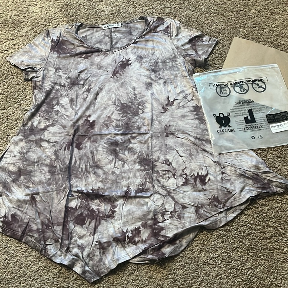 Lock &  love size XXL tie-dyed swing top NEW